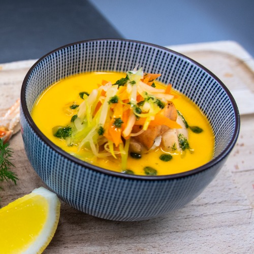 SJØMATBARENS SKALLDYRSUPPE M KAMSKJELL, REKER OG FISKEBITER