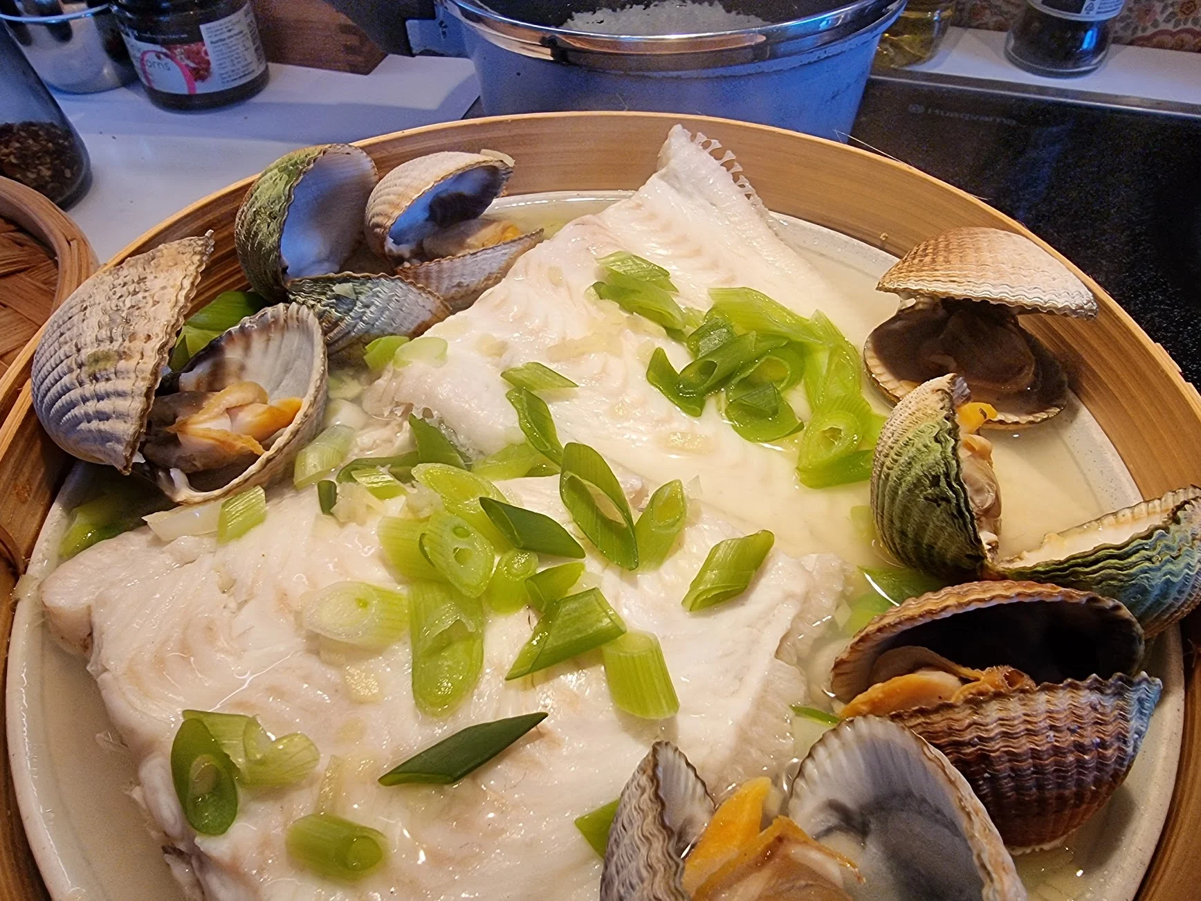 dampeet kveite med hjerteskjell